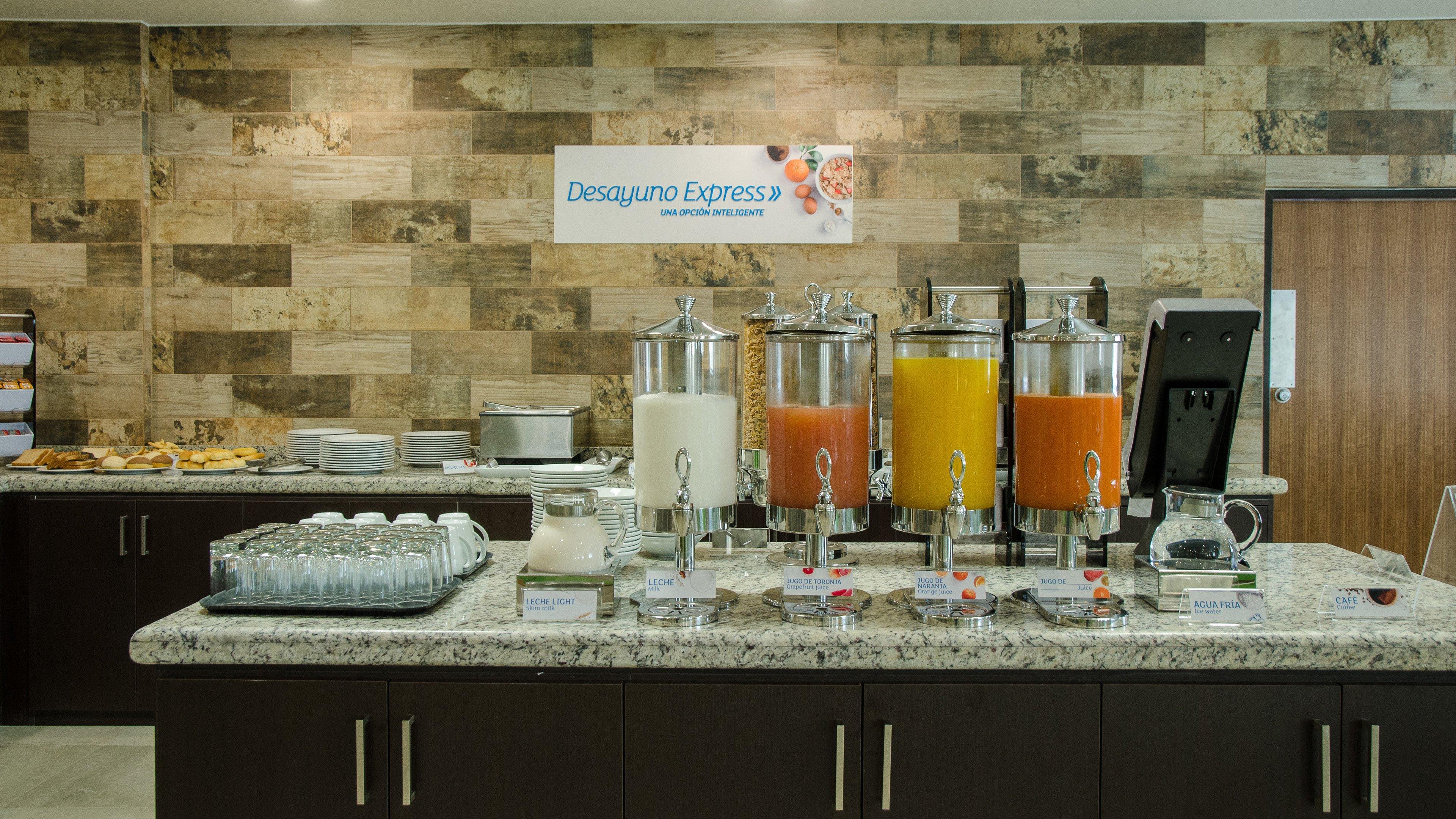 Holiday Inn Express And Suites Celaya By Ihg Esterno foto