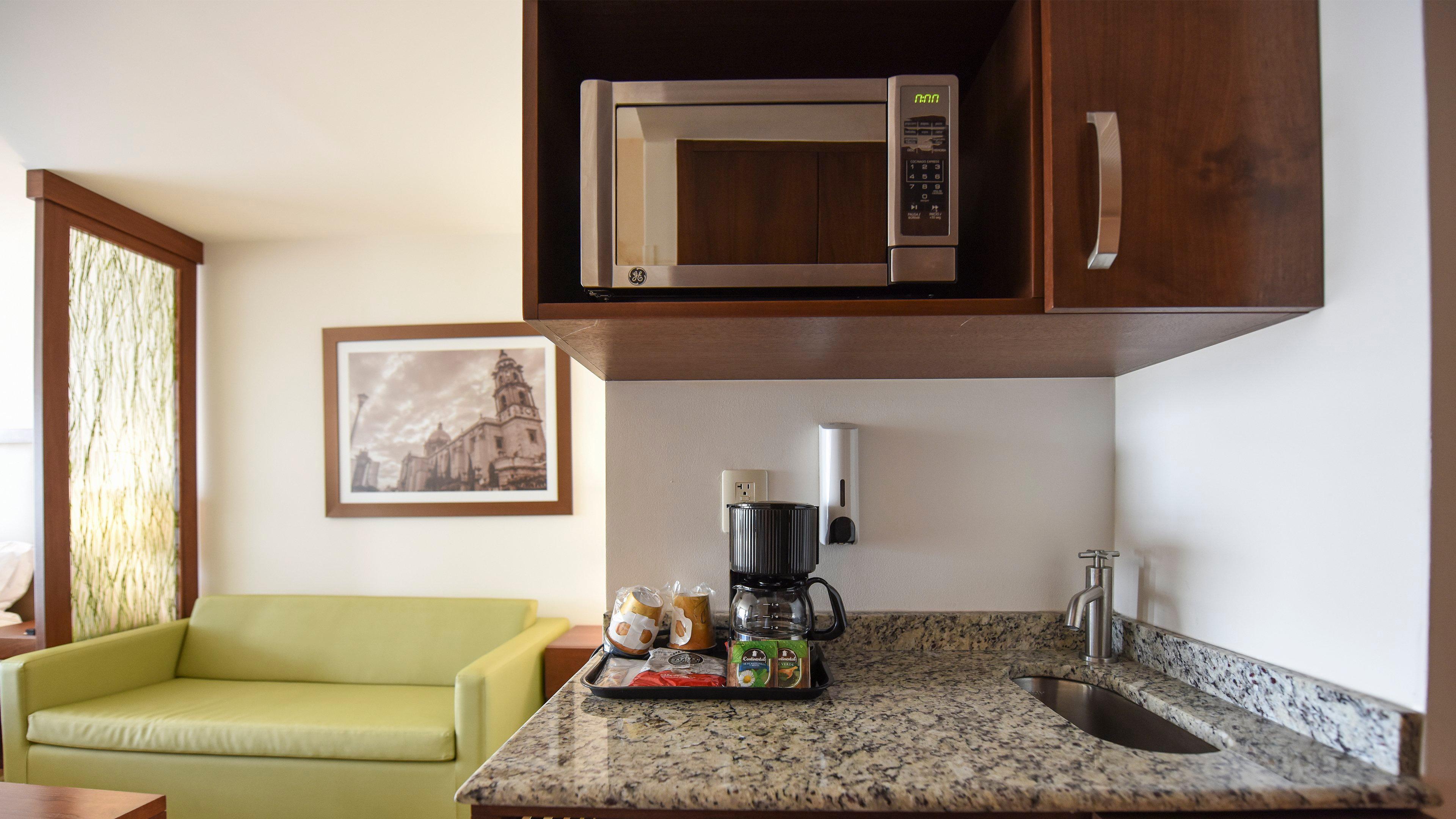 Holiday Inn Express And Suites Celaya By Ihg Esterno foto