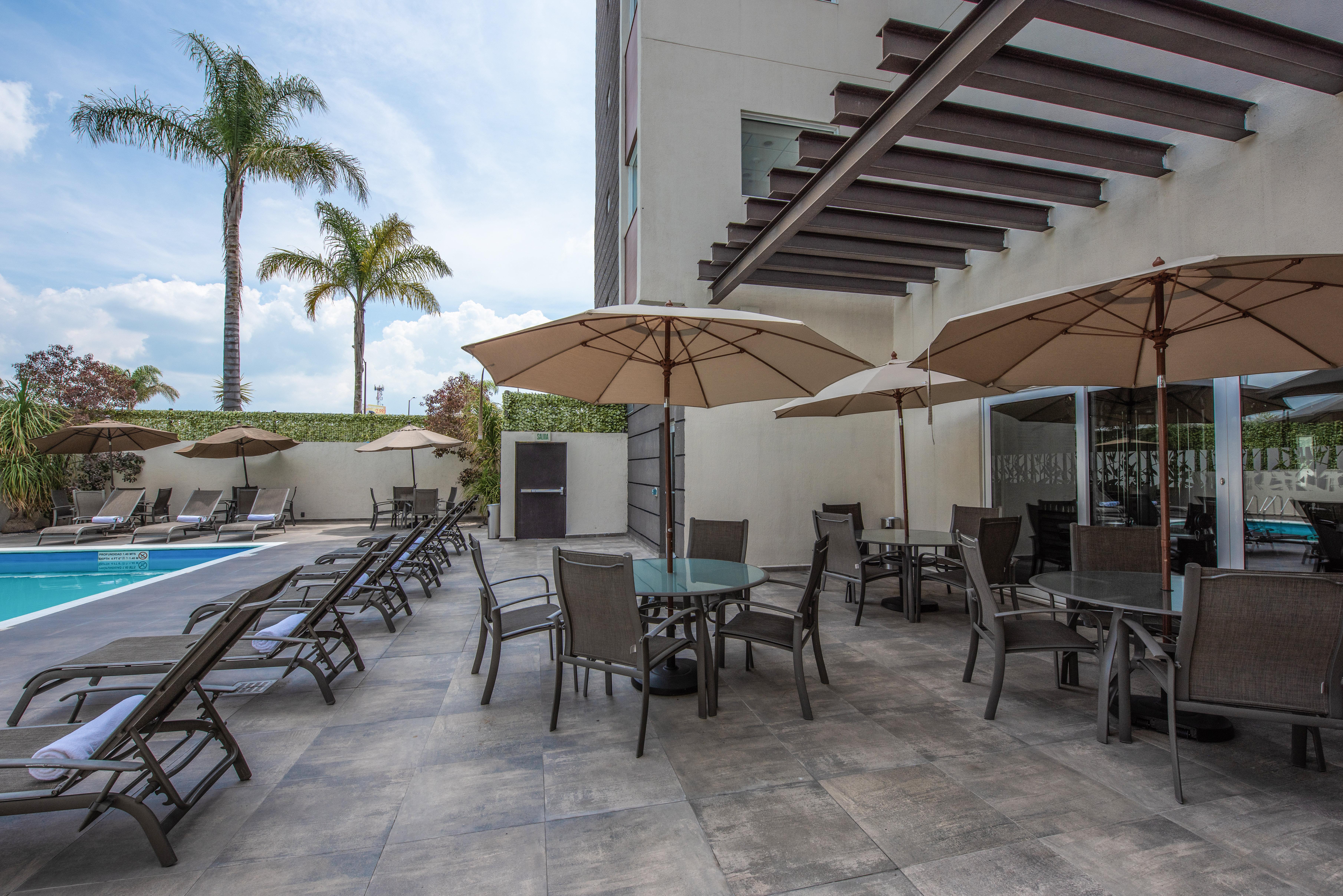Holiday Inn Express And Suites Celaya By Ihg Esterno foto