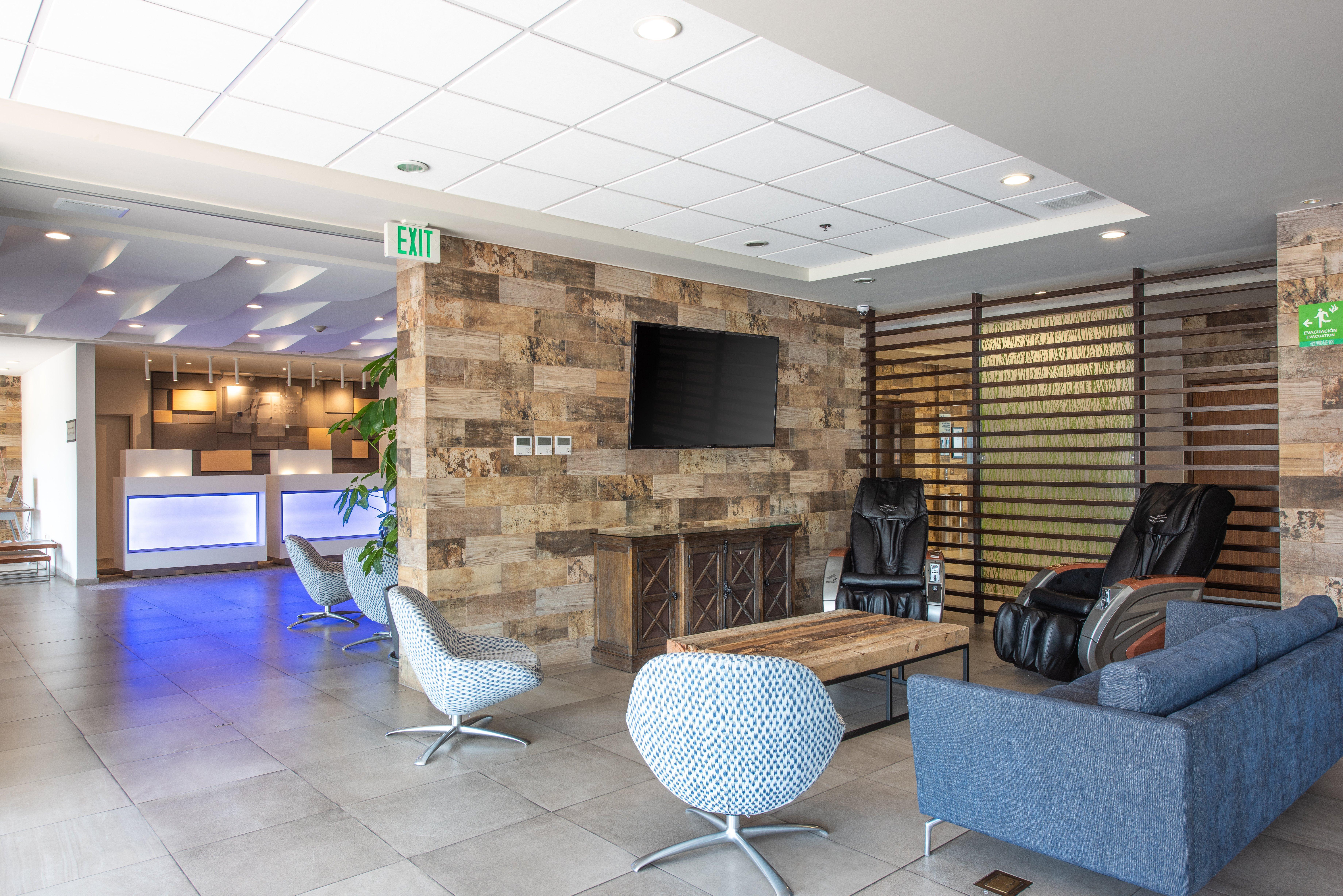 Holiday Inn Express And Suites Celaya By Ihg Esterno foto